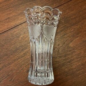 Elegant Crystal Glass Heart Vase